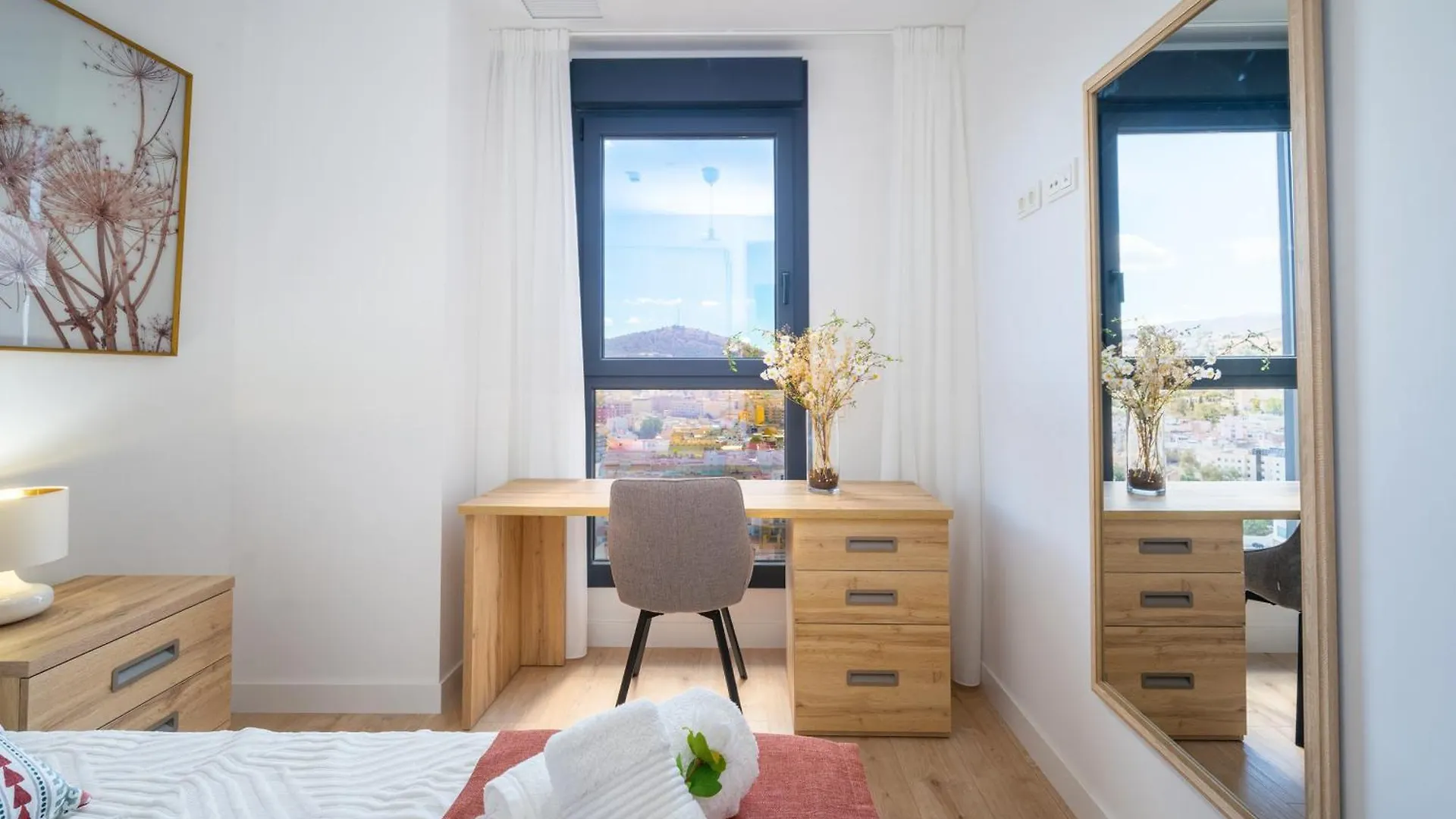 Xpce Urban Malaga Skyline - Parking Free Apartment 0*,  Spain