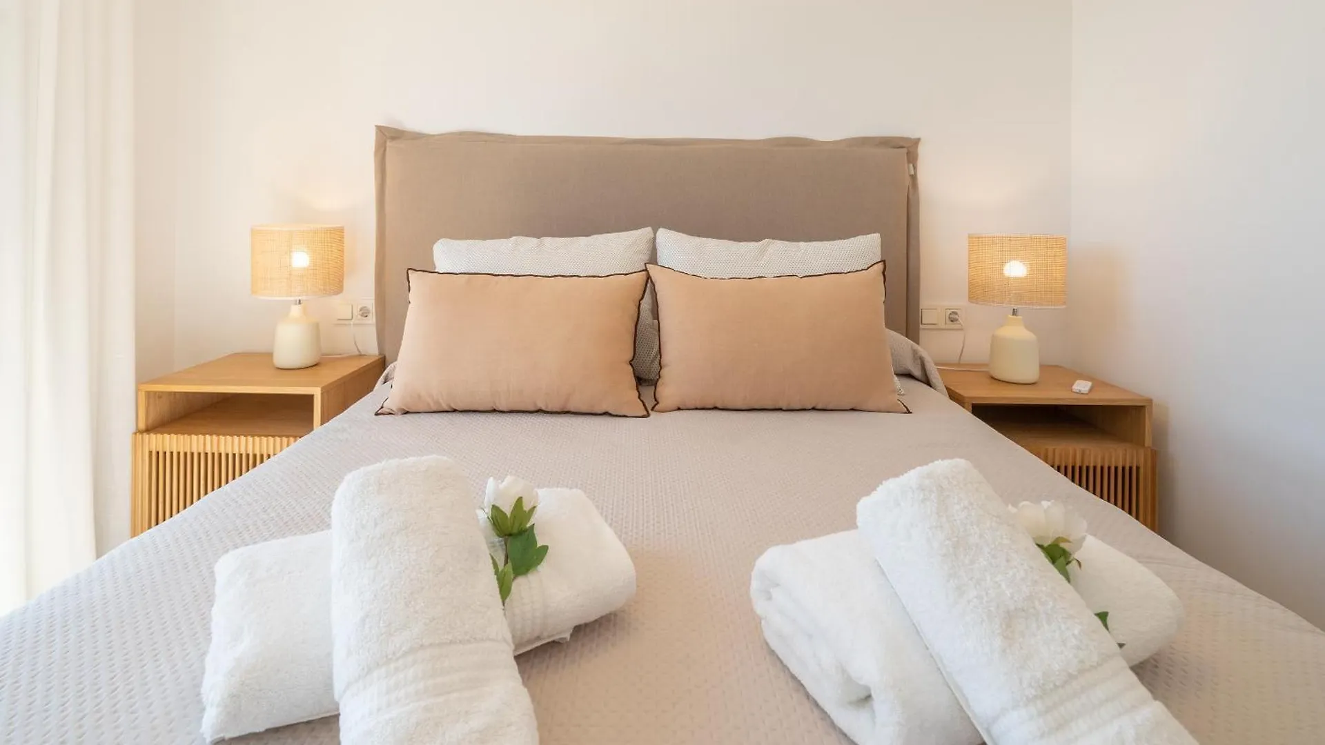 Apartment Ferienwohnung Xpce Urban Malaga Skyline - Parking Free