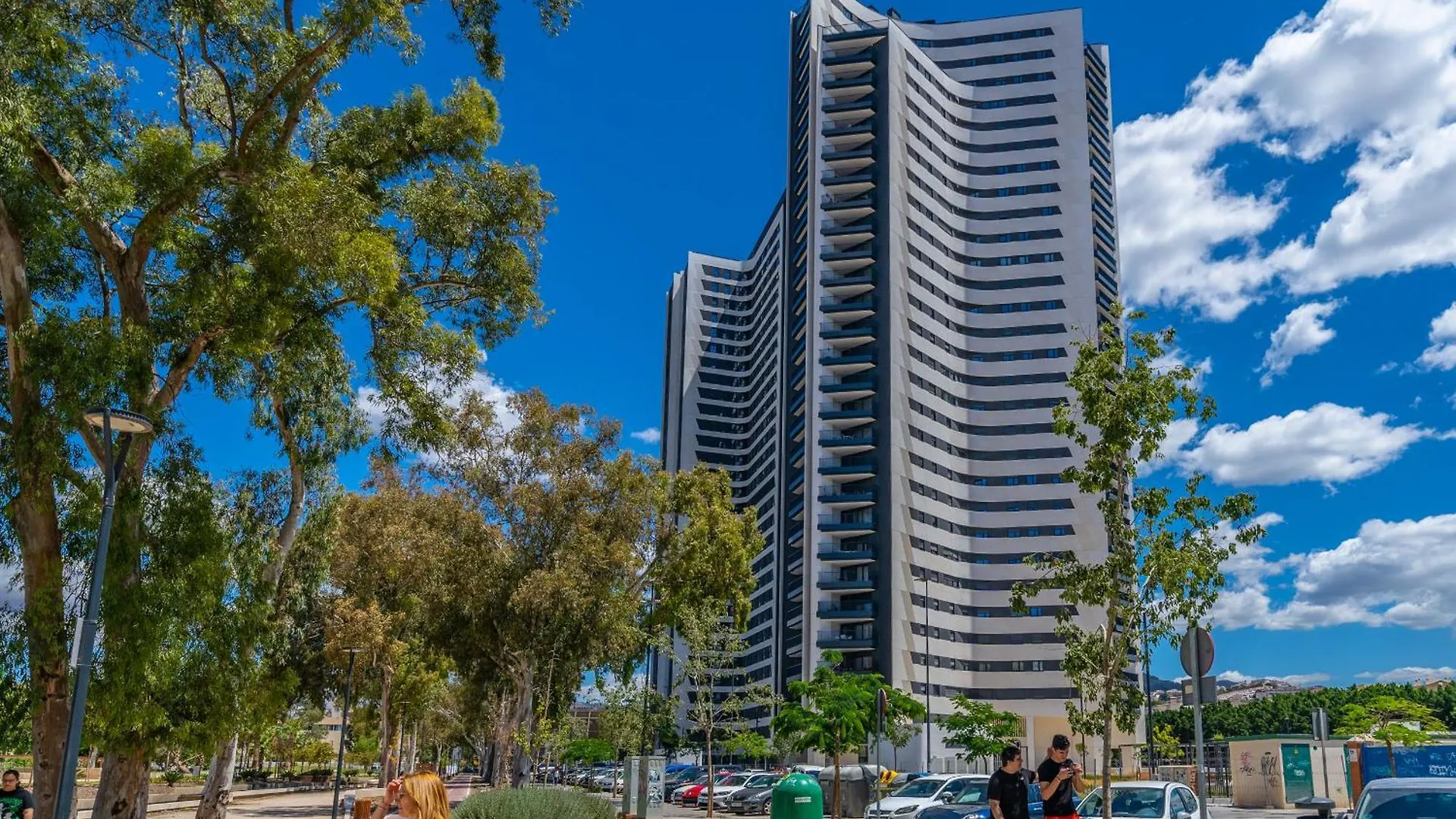 Apartment Ferienwohnung Xpce Urban Malaga Skyline - Parking Free